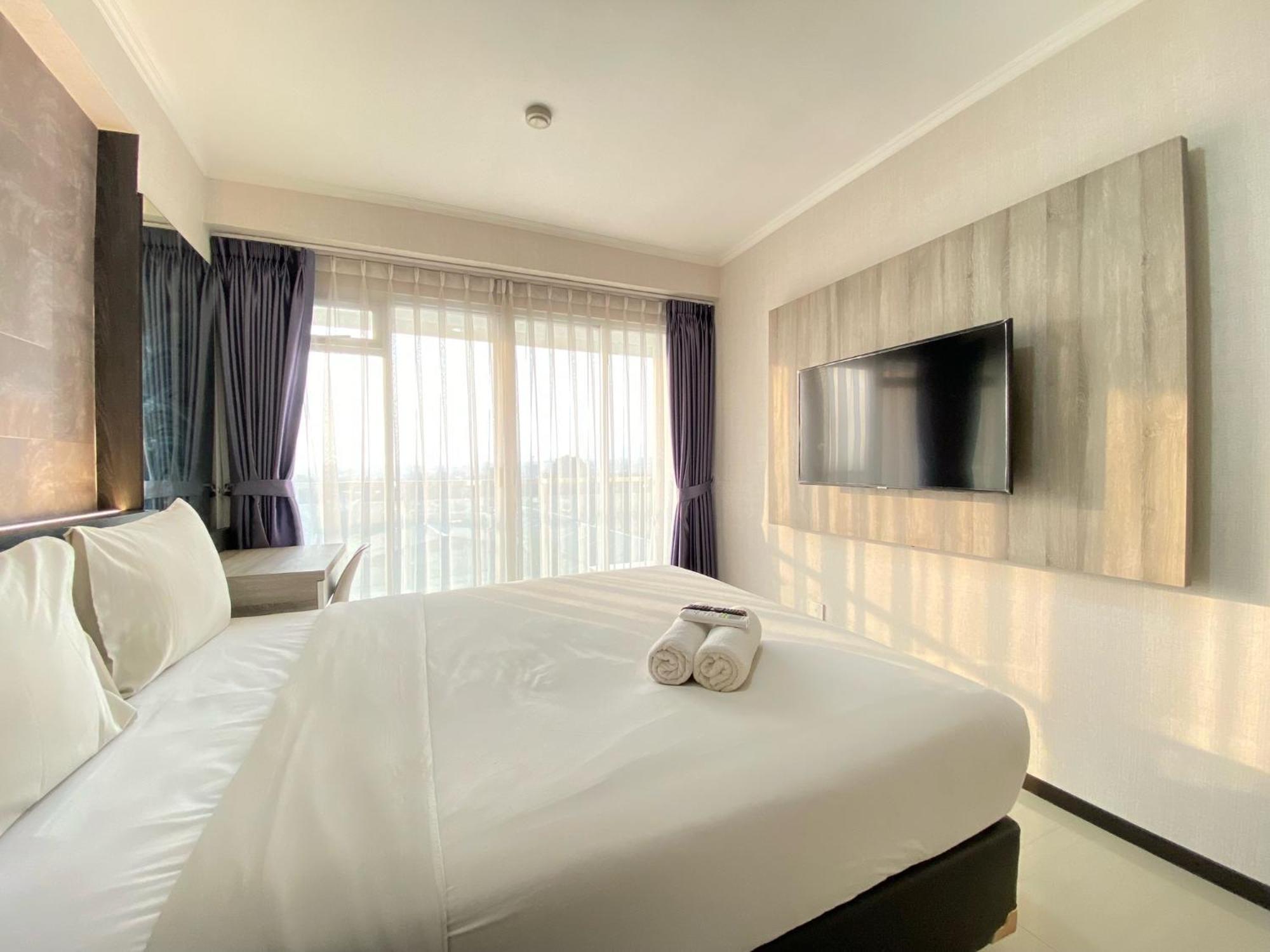 Comfy At Gateway Pasteur By Travelio Apartemen