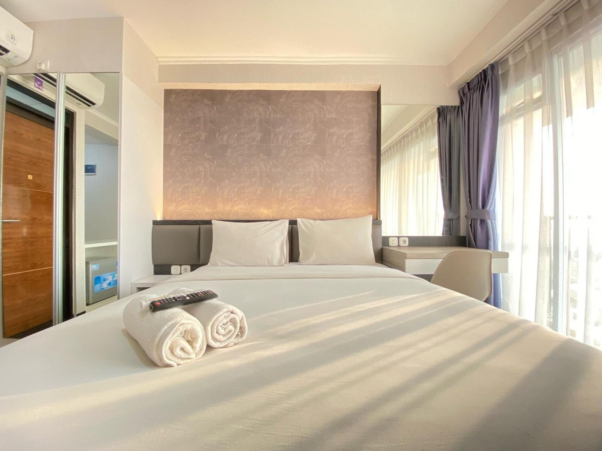 Comfy At Gateway Pasteur By Travelio Apartemen